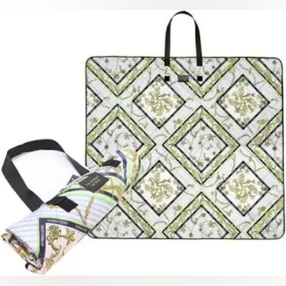 Victoria's Secret Accessories - Victorias Secret Packable Blanket Nautical Beach
Picnic Blanket Size 52X57 VS